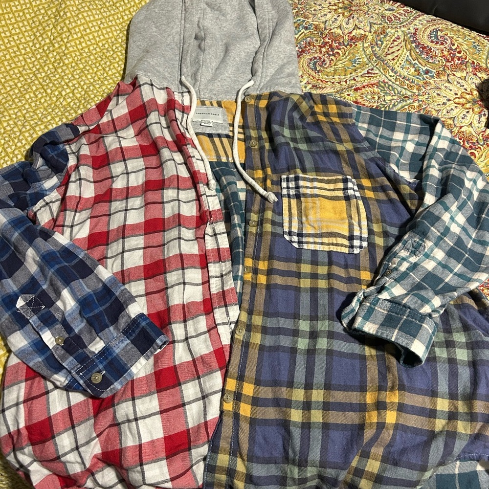 American Eagle Multicolor Plaid Hoodie